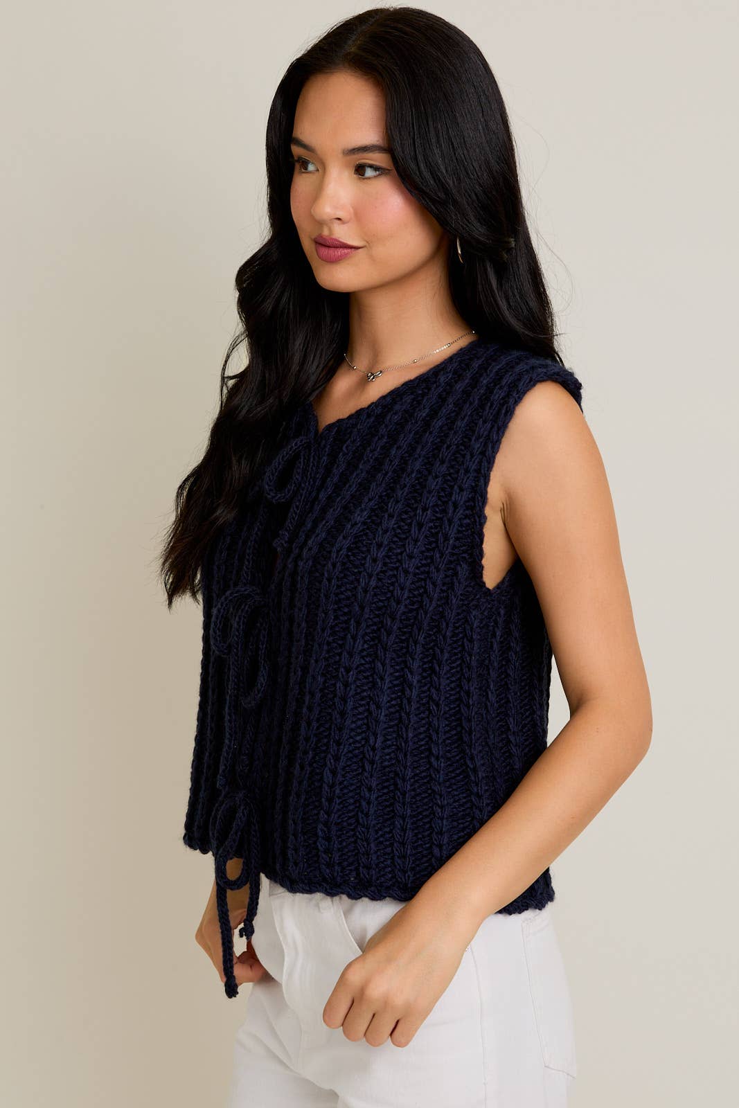 ROUND NECK FRONT TIE CHUNKY SWEATER VEST: LT BLUE