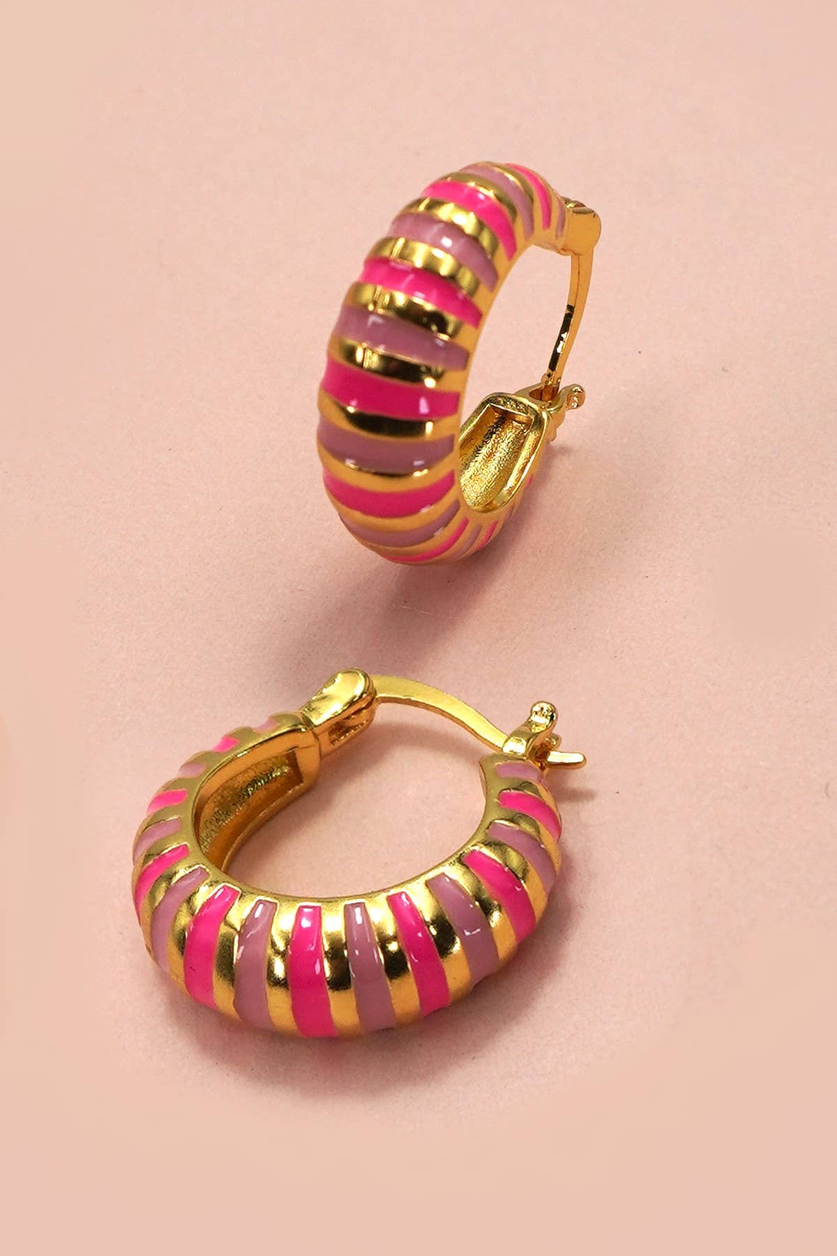 COLORFUL ENAMEL HUGGIE HOOP EARRINGS | Pink