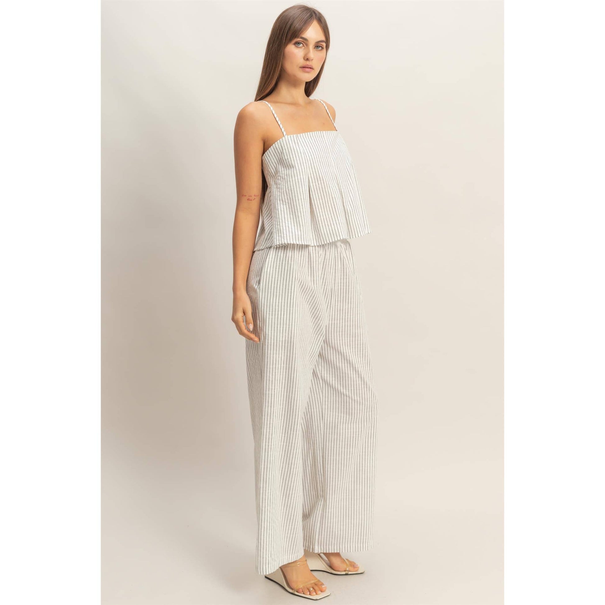 Spaghetti Strap Top And Wide-Leg Pants Set: OFF WHITE