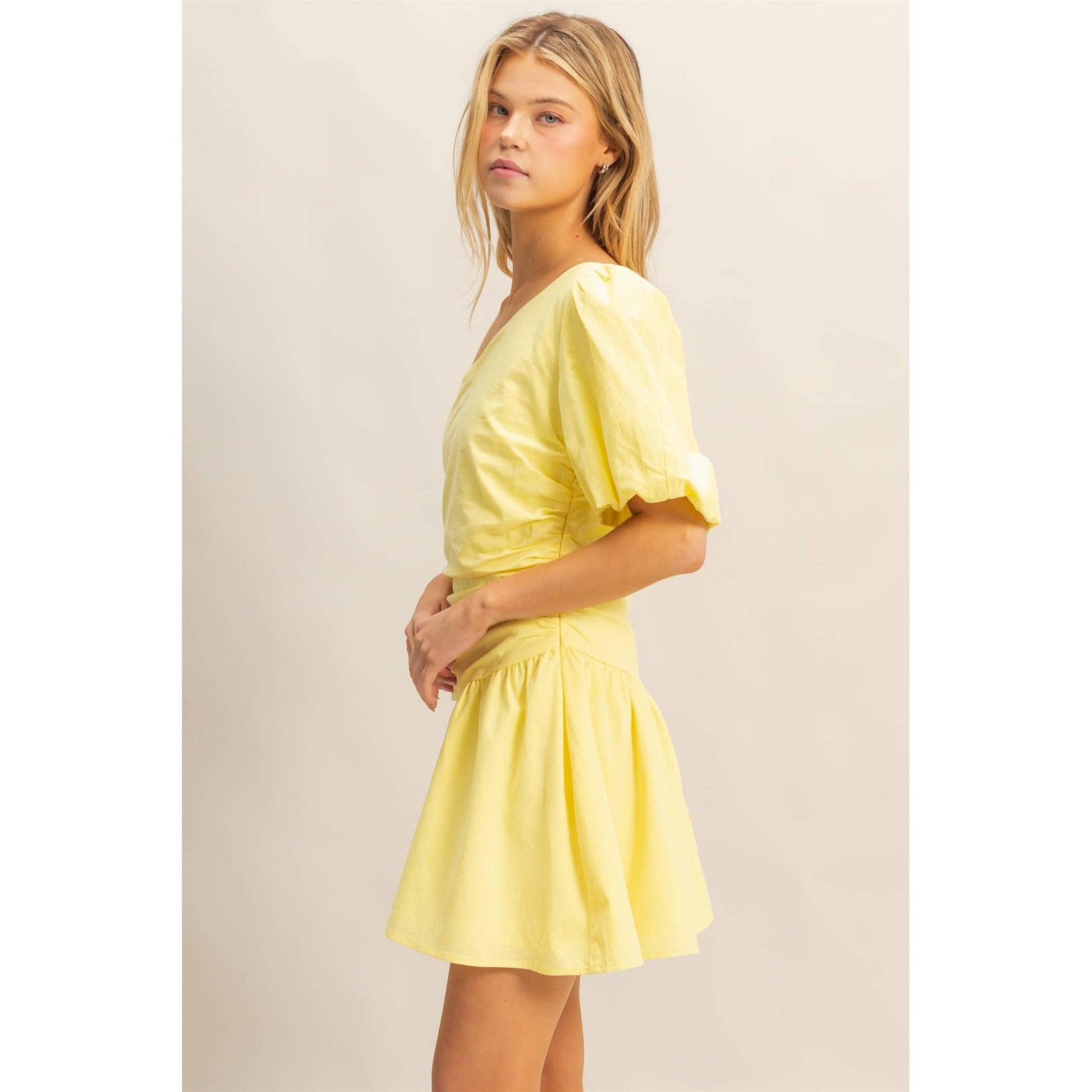 One Shoulder Tiered Cutout Mini Dress: YELLOW