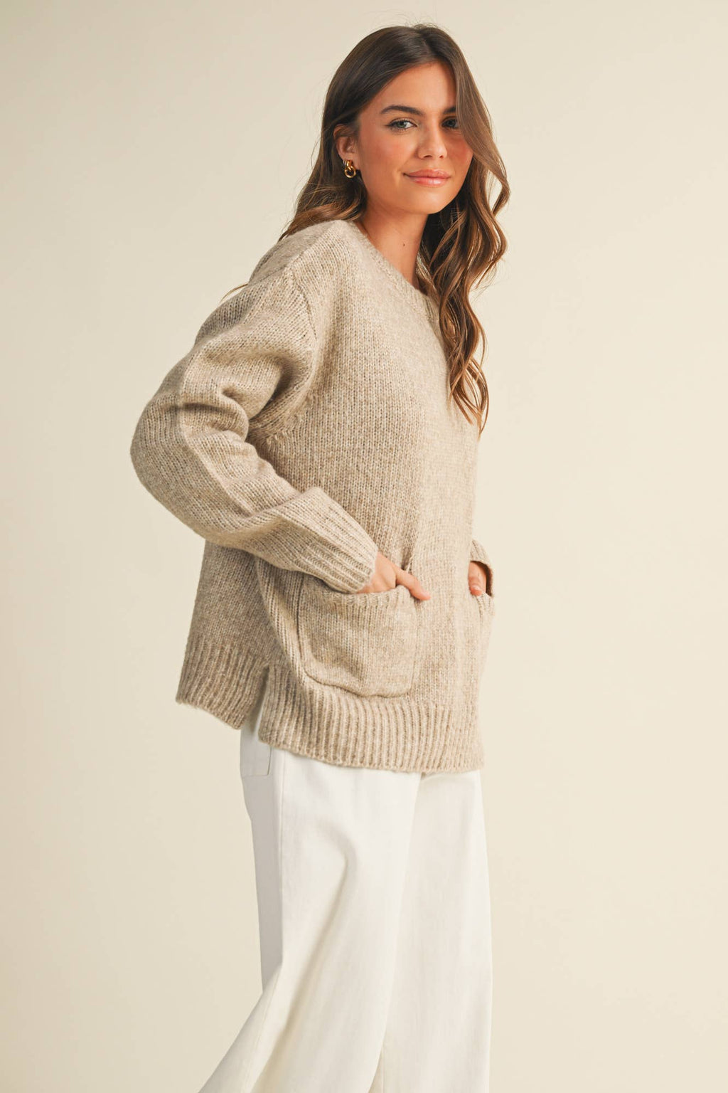 FRONT PATCH POCKET SWEATER TOP: TAUPE / S