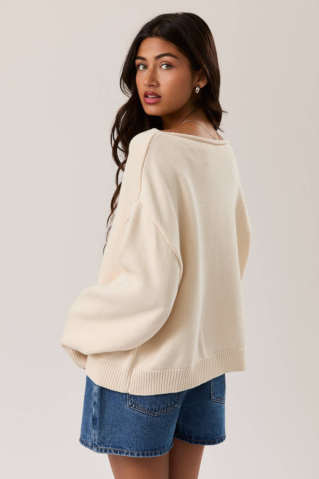 BOAT NECK SWEATER TOP: IVORY