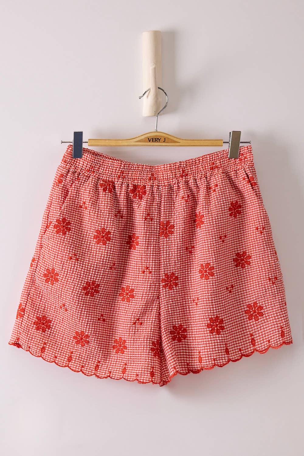Floral Embroidery Woven Top & Shorts Set: RED