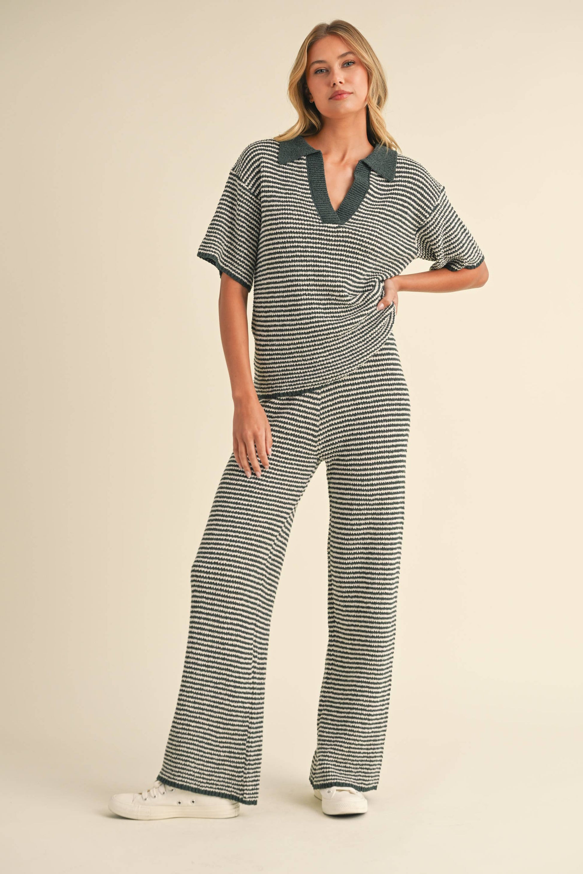 SHORT SLEEVE SWEATER TOP AND PANTS SET: HUNTER GREEN