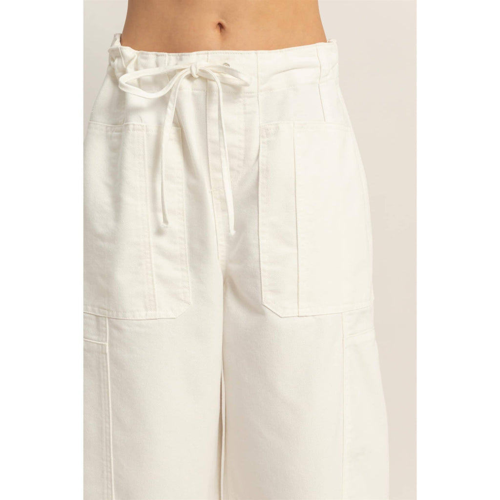 Wide Pants With Oversize Pockets: WHITE