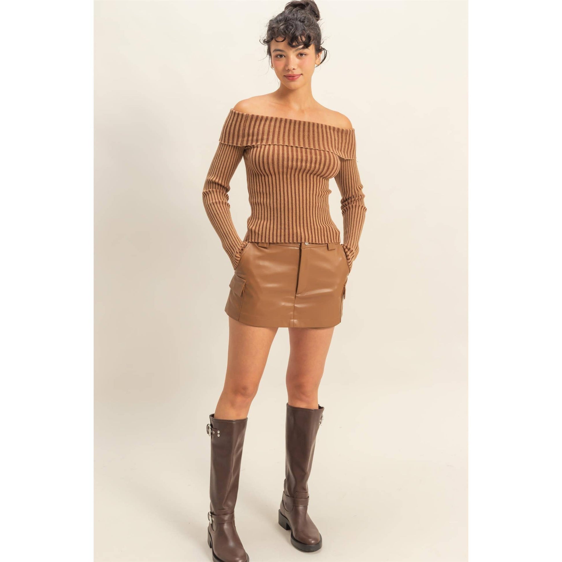 Off-Shoulder Ribbed Knit Top: CHESTNUT