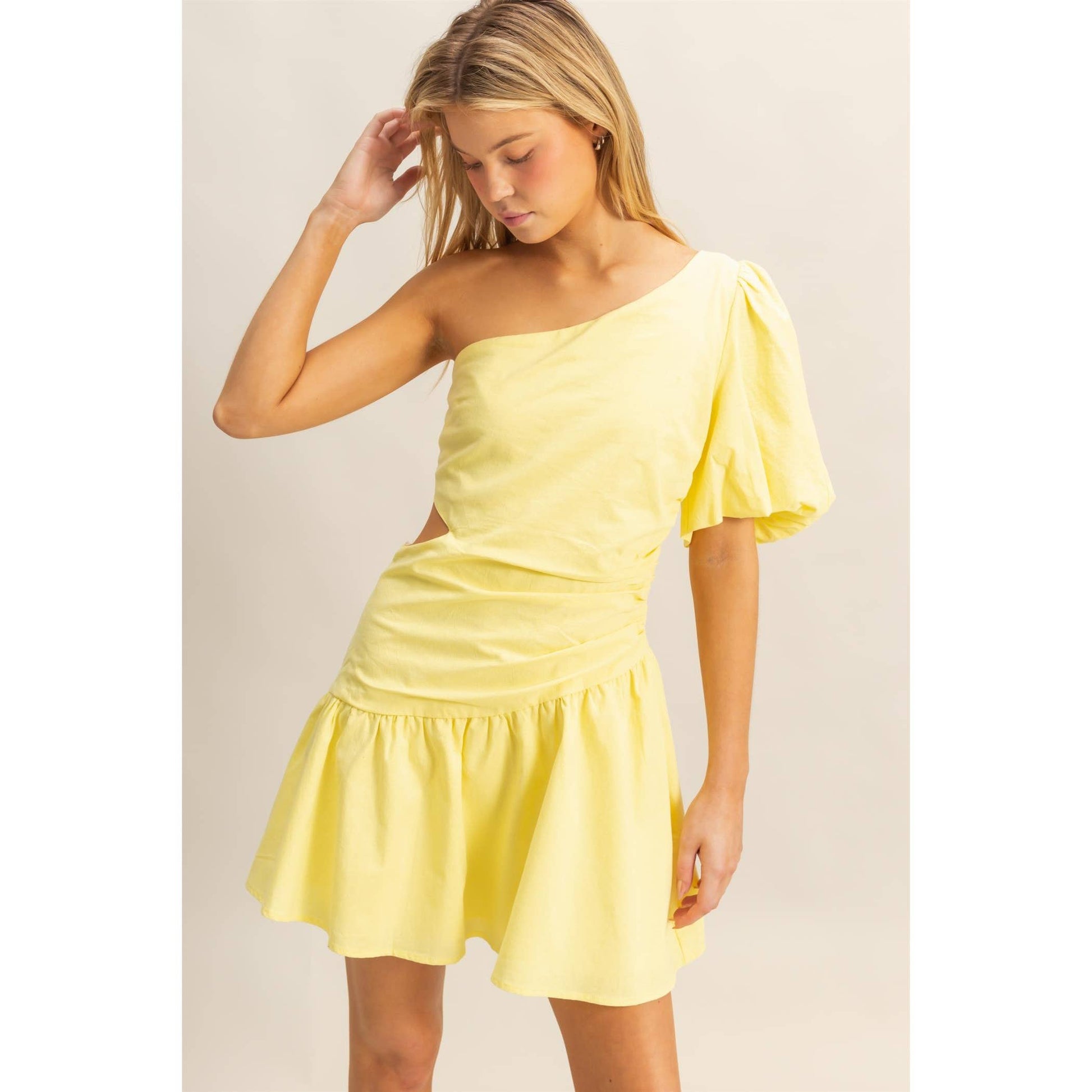 One Shoulder Tiered Cutout Mini Dress: YELLOW