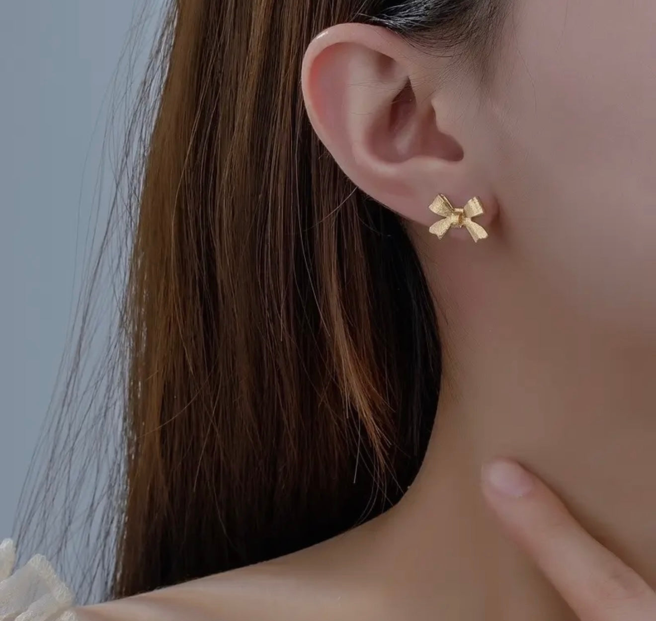 Bow Alloy Earrings