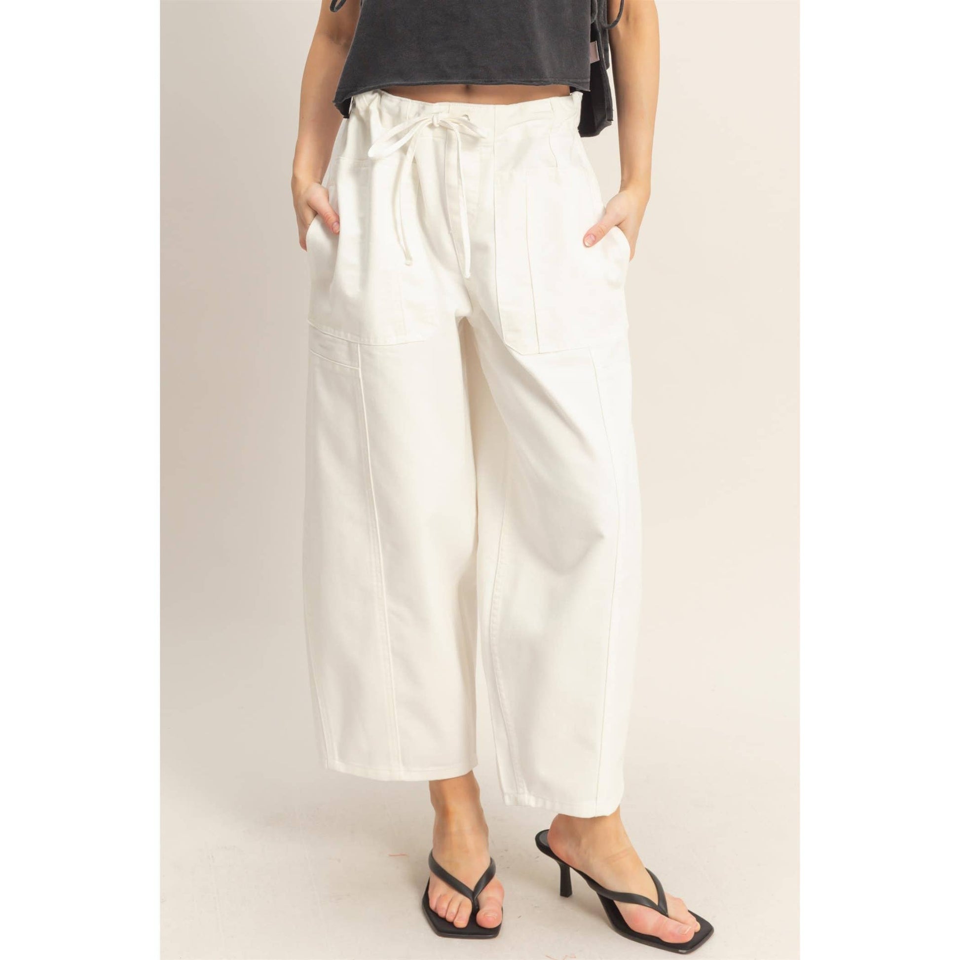Wide Pants With Oversize Pockets: WHITE