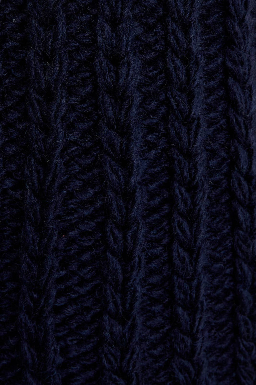 ROUND NECK FRONT TIE CHUNKY SWEATER VEST: LT BLUE