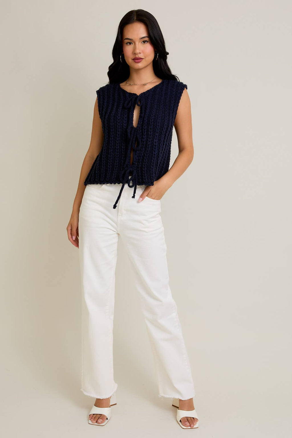 ROUND NECK FRONT TIE CHUNKY SWEATER VEST: LT BLUE