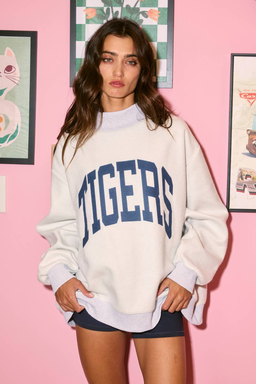 WARDAMN 'WAR DAMN & TIGERS' Reversible Mock Neck Top: Heather grey