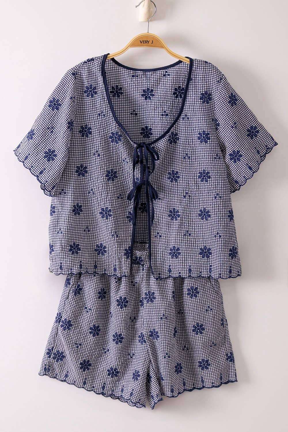 Floral Embroidery Woven Top & Shorts Set: NAVY
