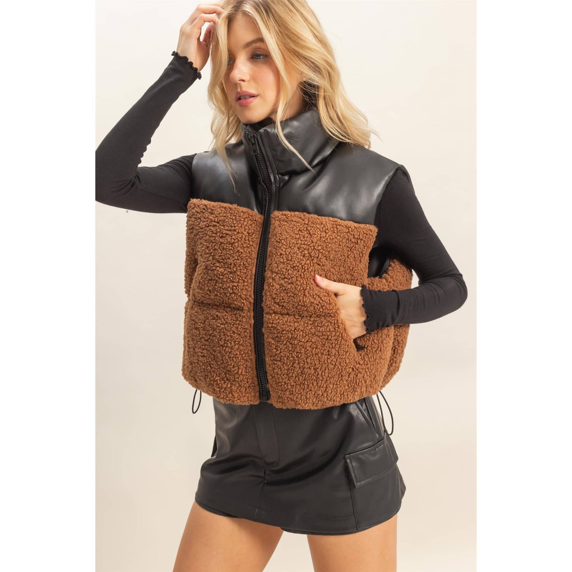 Sherpa Pu Puffer Vest: TOAST
