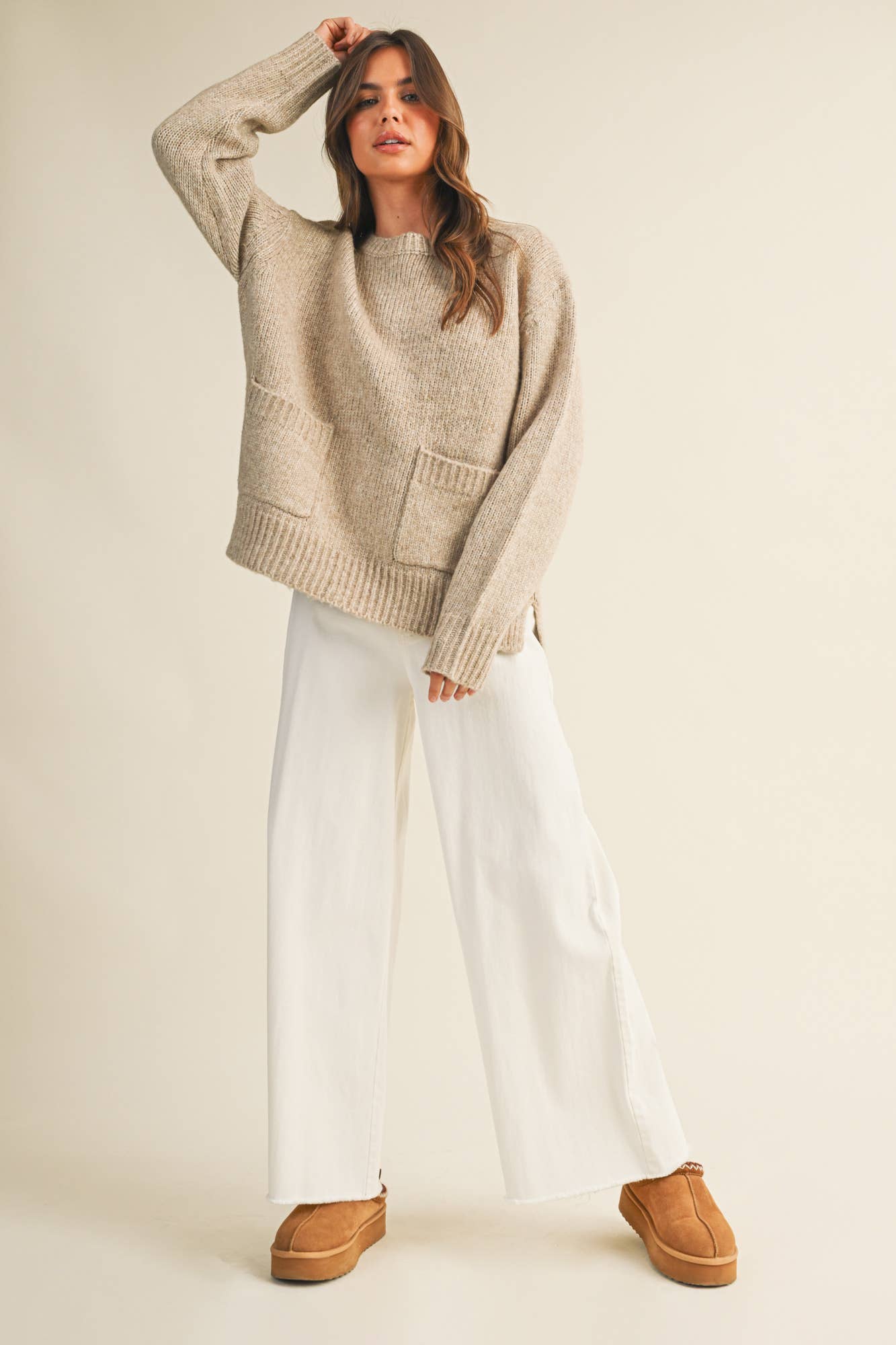 FRONT PATCH POCKET SWEATER TOP: TAUPE / S