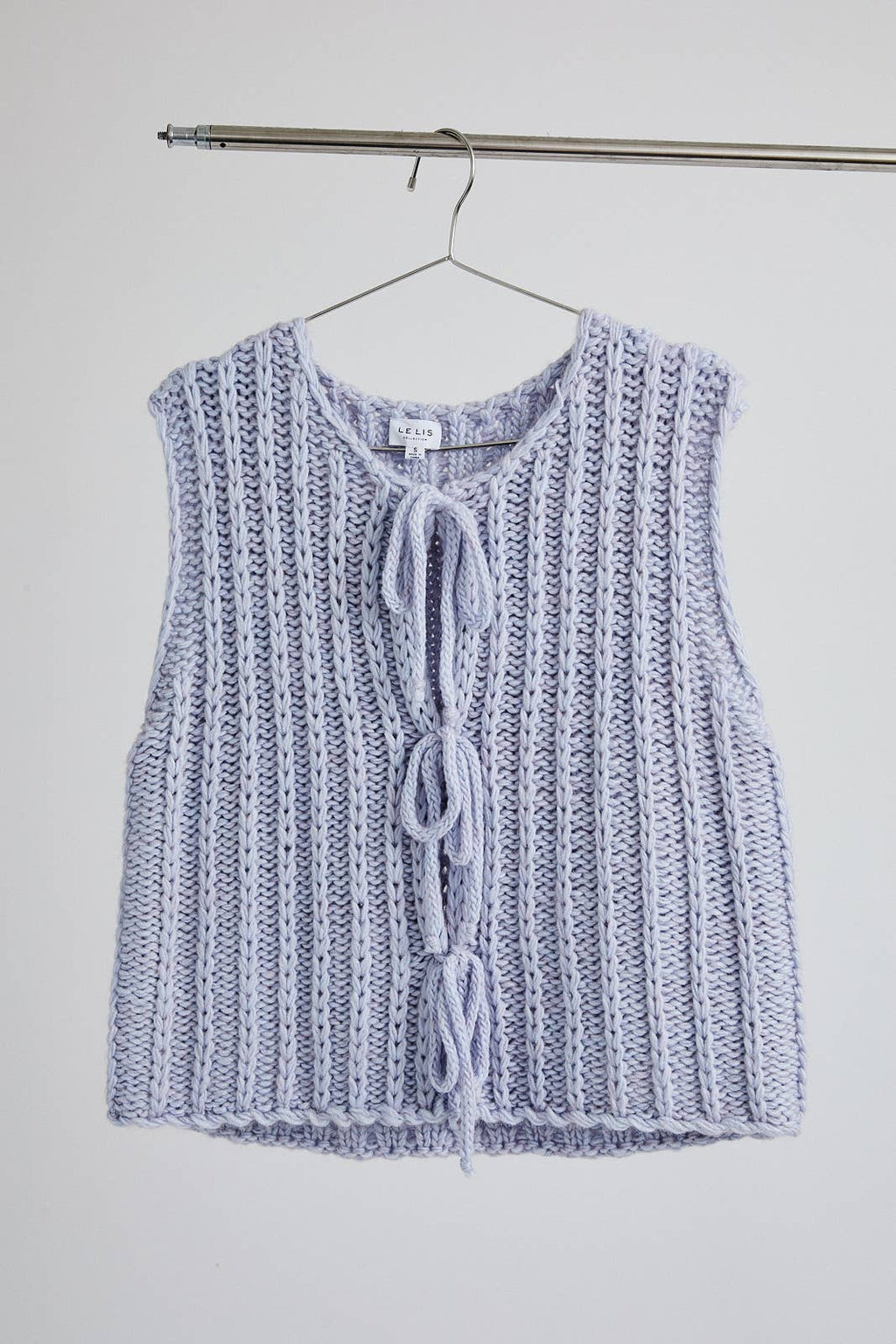 ROUND NECK FRONT TIE CHUNKY SWEATER VEST: LT BLUE