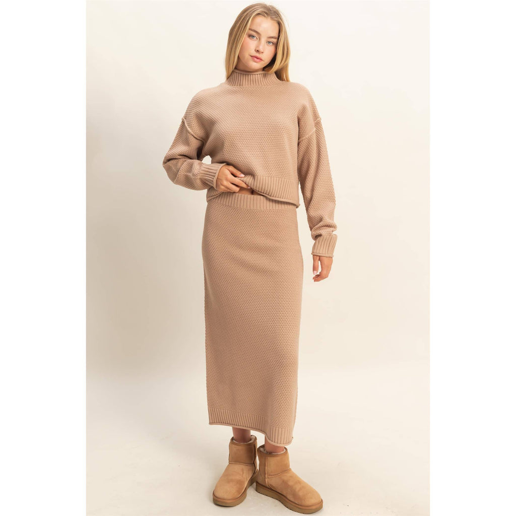 Textured High Neck Sweater & Skirt Set: DARK TAUPE / S-M-L(2-2-2)