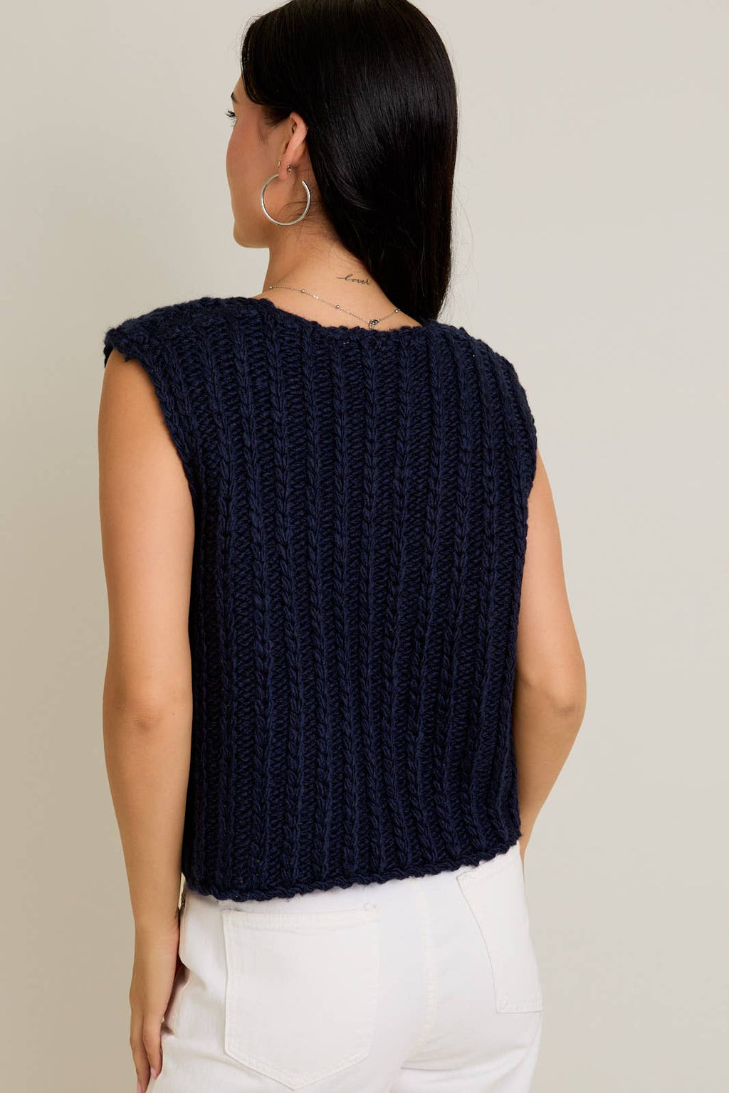 ROUND NECK FRONT TIE CHUNKY SWEATER VEST: LT BLUE