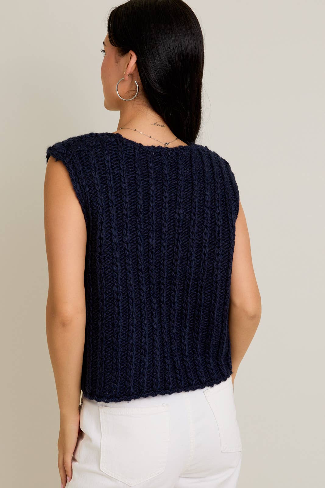 ROUND NECK FRONT TIE CHUNKY SWEATER VEST: LT BLUE